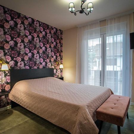 Apartmani Mis Šabac Zewnętrze zdjęcie