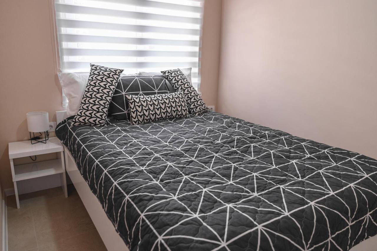 Apartmani Mis Šabac Zewnętrze zdjęcie