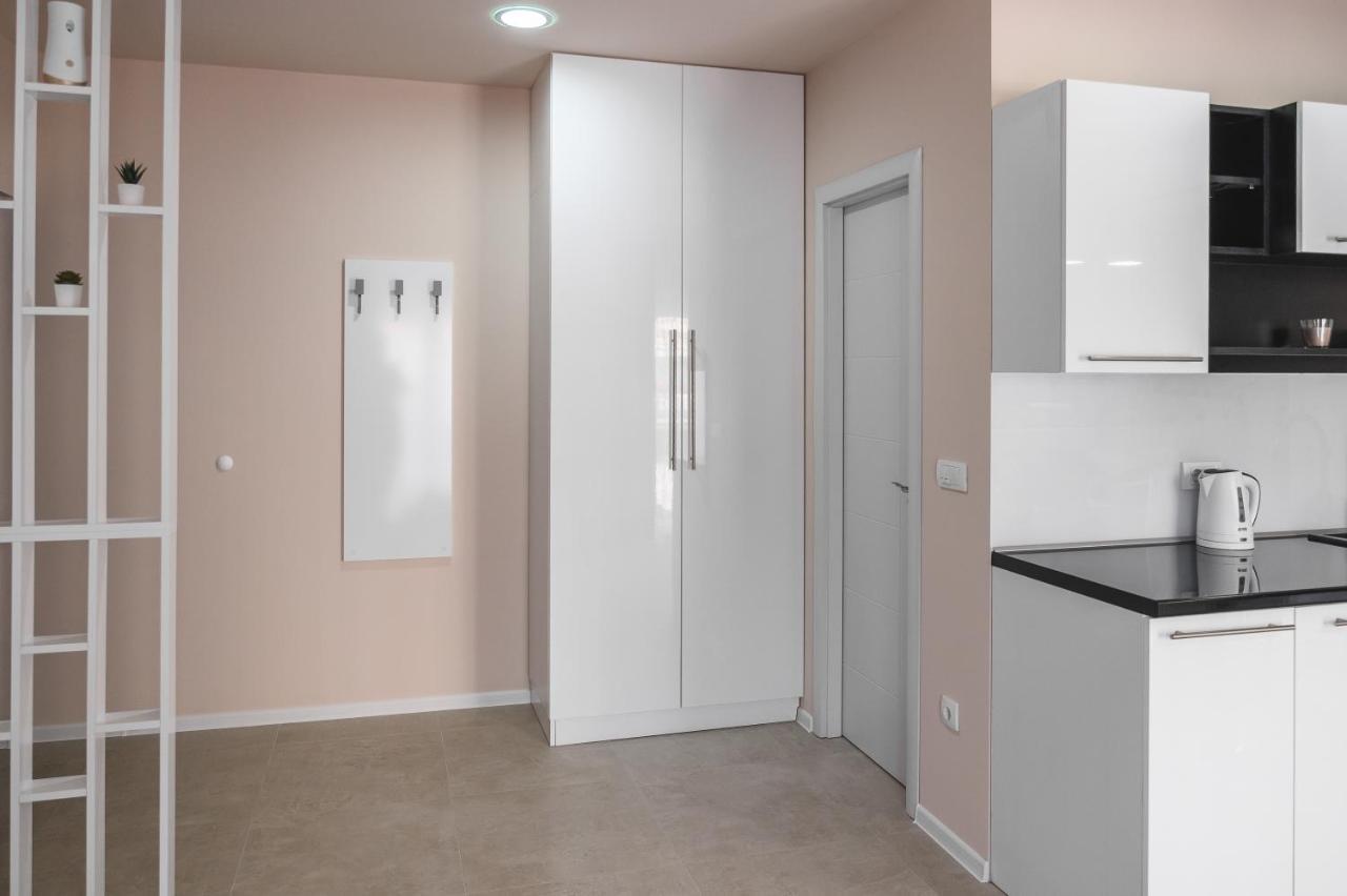 Apartmani Mis Šabac Zewnętrze zdjęcie