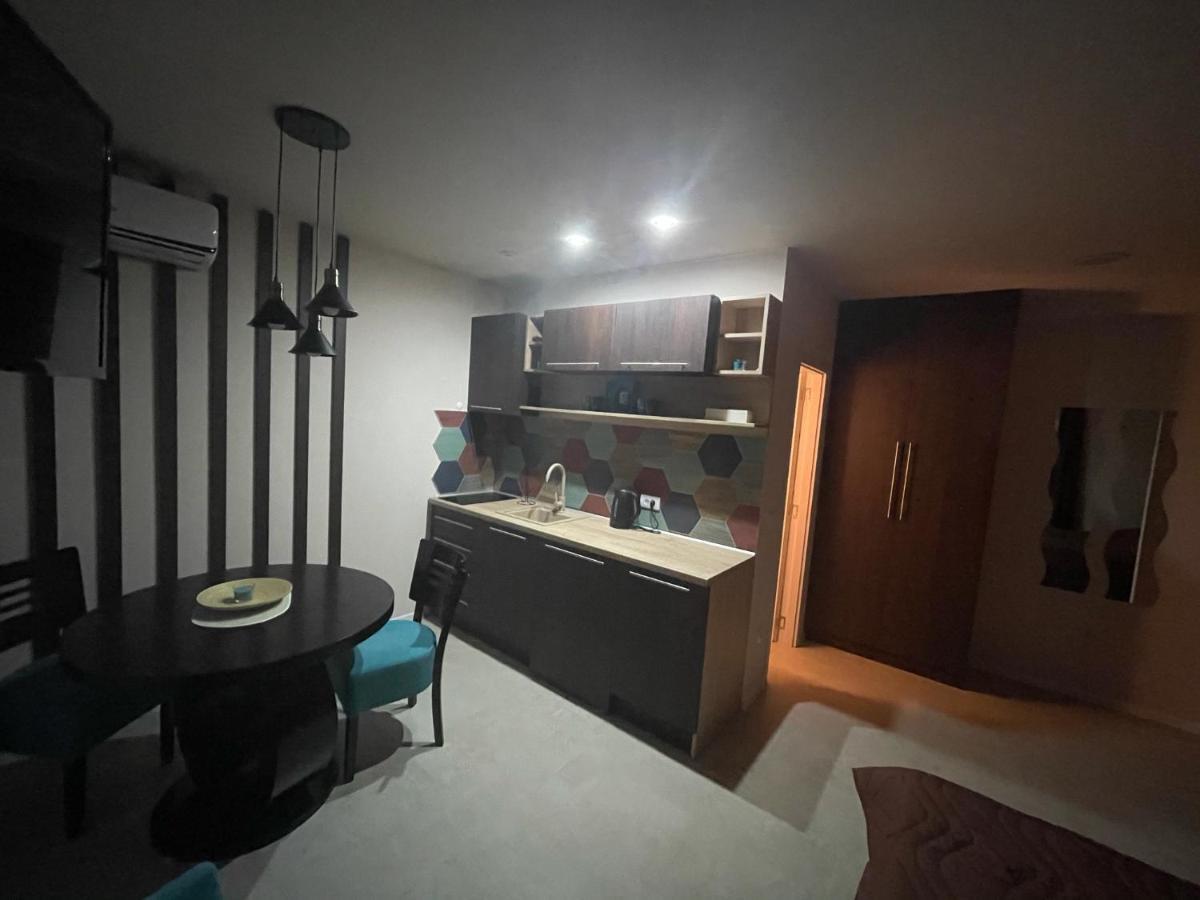 Apartmani Mis Šabac Zewnętrze zdjęcie