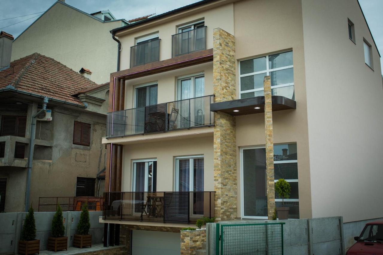 Apartmani Mis Šabac Zewnętrze zdjęcie