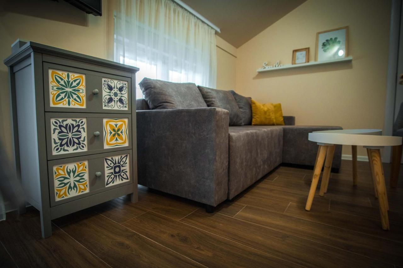 Apartmani Mis Šabac Zewnętrze zdjęcie