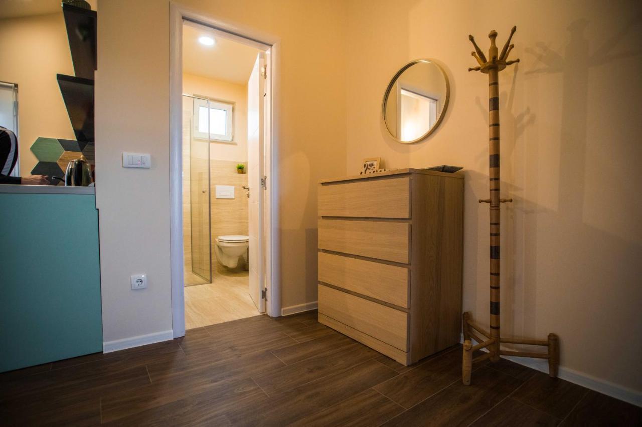 Apartmani Mis Šabac Zewnętrze zdjęcie