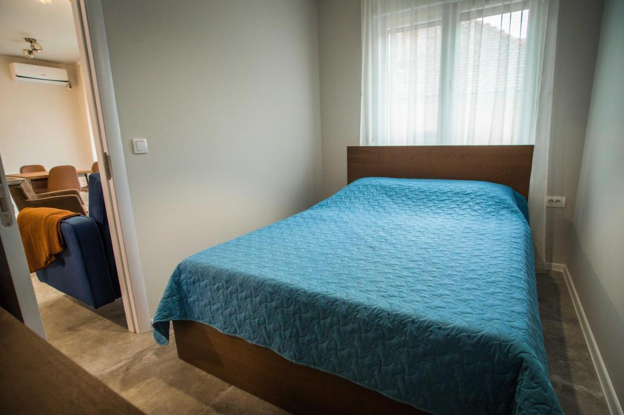 Apartmani Mis Šabac Zewnętrze zdjęcie